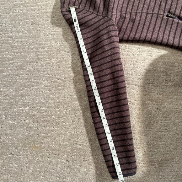 LL Bean Striped Sweater Fleece Full-Zip Jacket Size medium regular misses - Picture 9 of 9